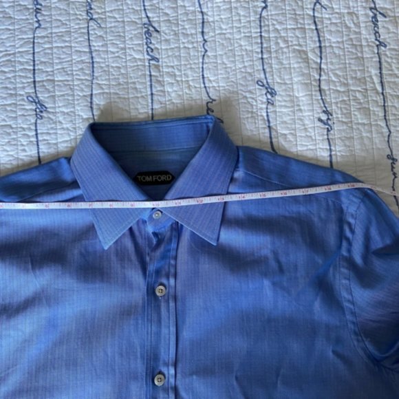 Tom Ford 100% Cotton Herringbone Dress Shirt in Size 43 EUC - Picture 10 of 15